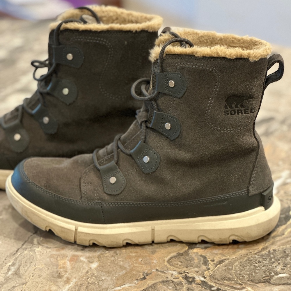 Sorel Women's Explorer II Joan Faux Fur Boot NL4462-028 SIZE 10